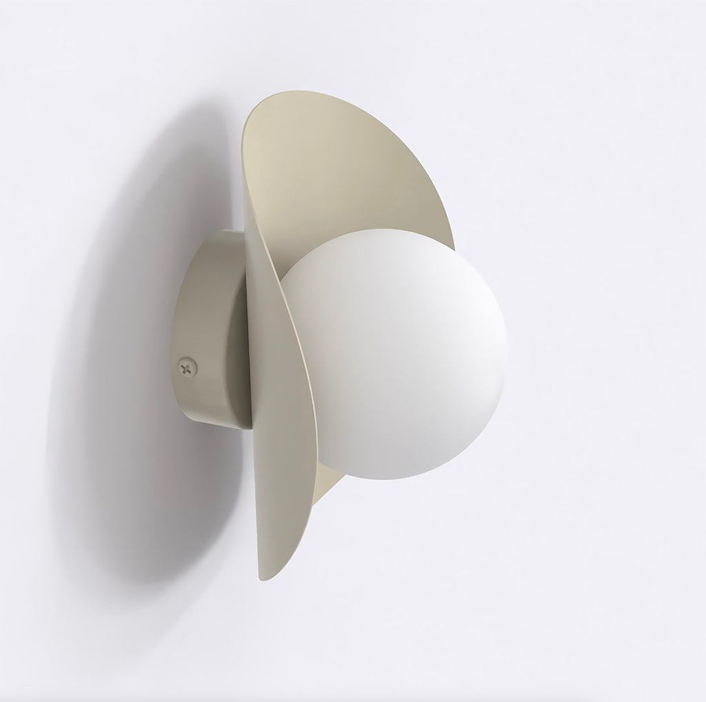 Wandlamp gepoedercoat staal modern Fiero M mokka met witte kap, 1 x G9 – 16 x 13 x 20 cm