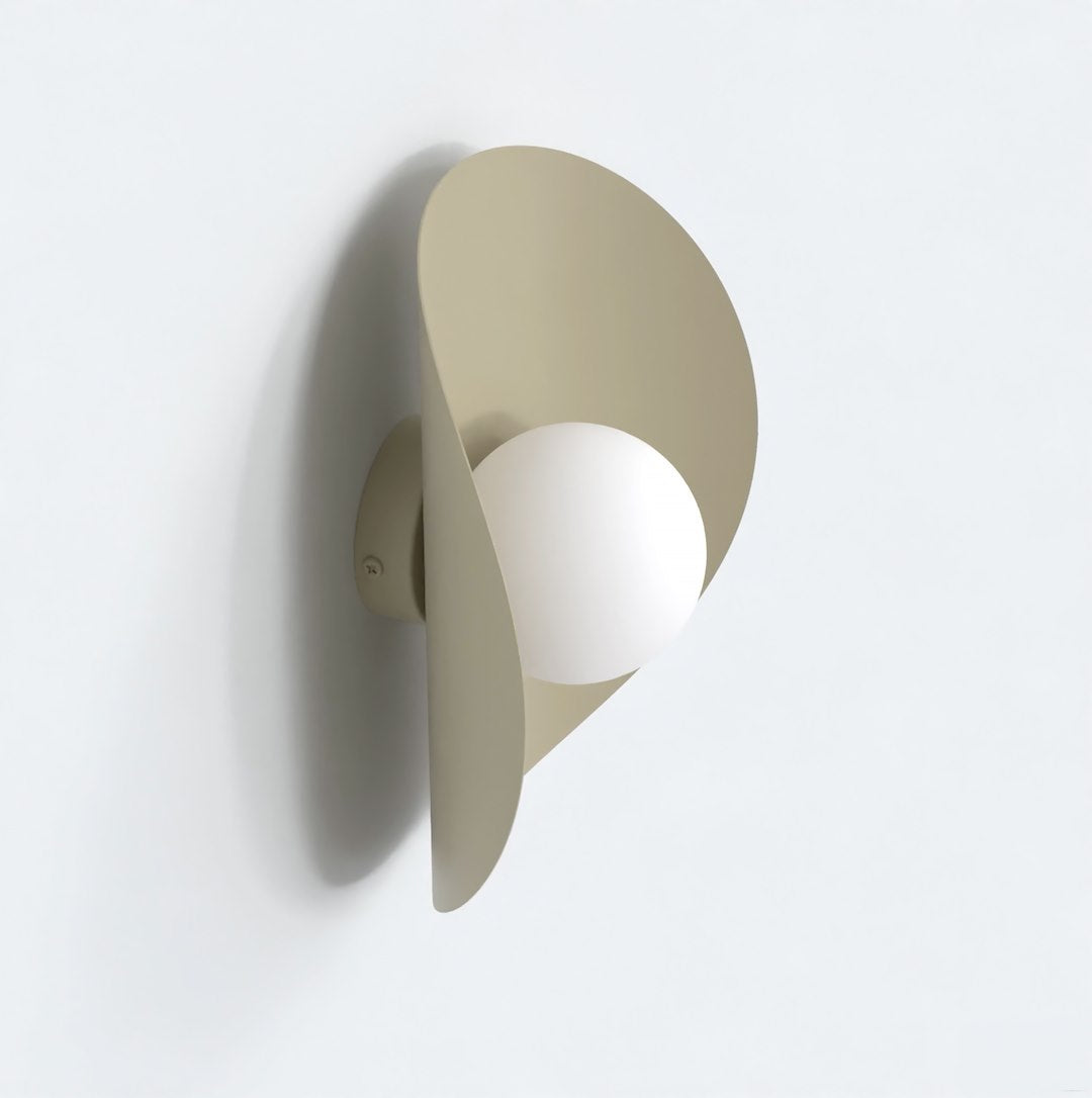 Wandlamp gepoedercoat staal Fiero XL modern mokka met witte kap Ø 10 cm, voor hal, woonkamer en slaapkamer