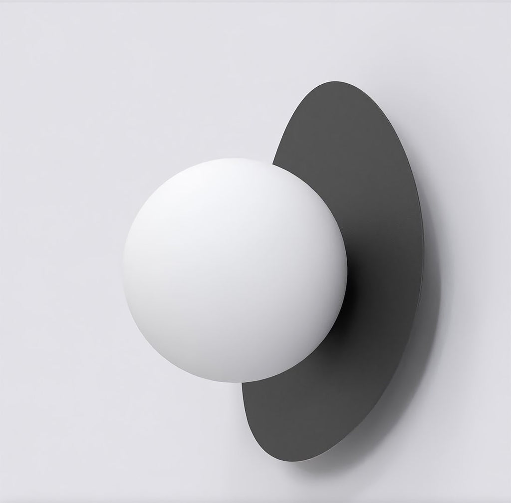 Wandlamp gepoedercoat staal Ovo modern zwart met witte bol Ø 10 cm, G9 fitting voor hal en slaapkamer