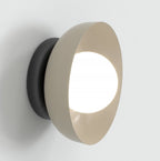 Wandlamp gepoedercoat staal minimalistisch Ozzy mokka en zwart, witte kap Ø 10 cm, G9 – hal, woonkamer