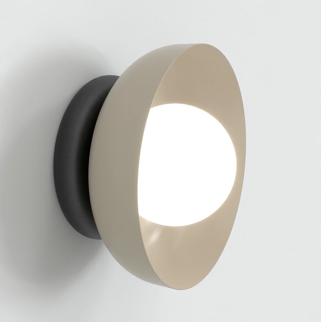 Wandlamp gepoedercoat staal minimalistisch Ozzy mokka en zwart, witte kap Ø 10 cm, G9 – hal, woonkamer