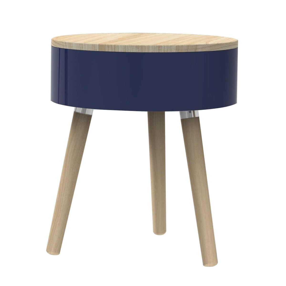 Ronde blauwe bijzettafel met houten blad en drie houten poten tegen een witte achtergrond