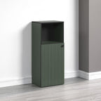 Badkamerkast saliegroen met zwart, open vak en gegroefd deurfront, L40 x H95 x D31 cm