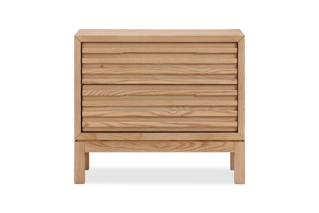 Nachtkastje essenhout Tanner flaxen met twee laden, lamellenfront 53 x 61 x 41 cm