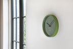 Wandklok aluminium Bos groen Ø 30 cm, geruisloos quartz-uurwerk voor woonkamer en keuken