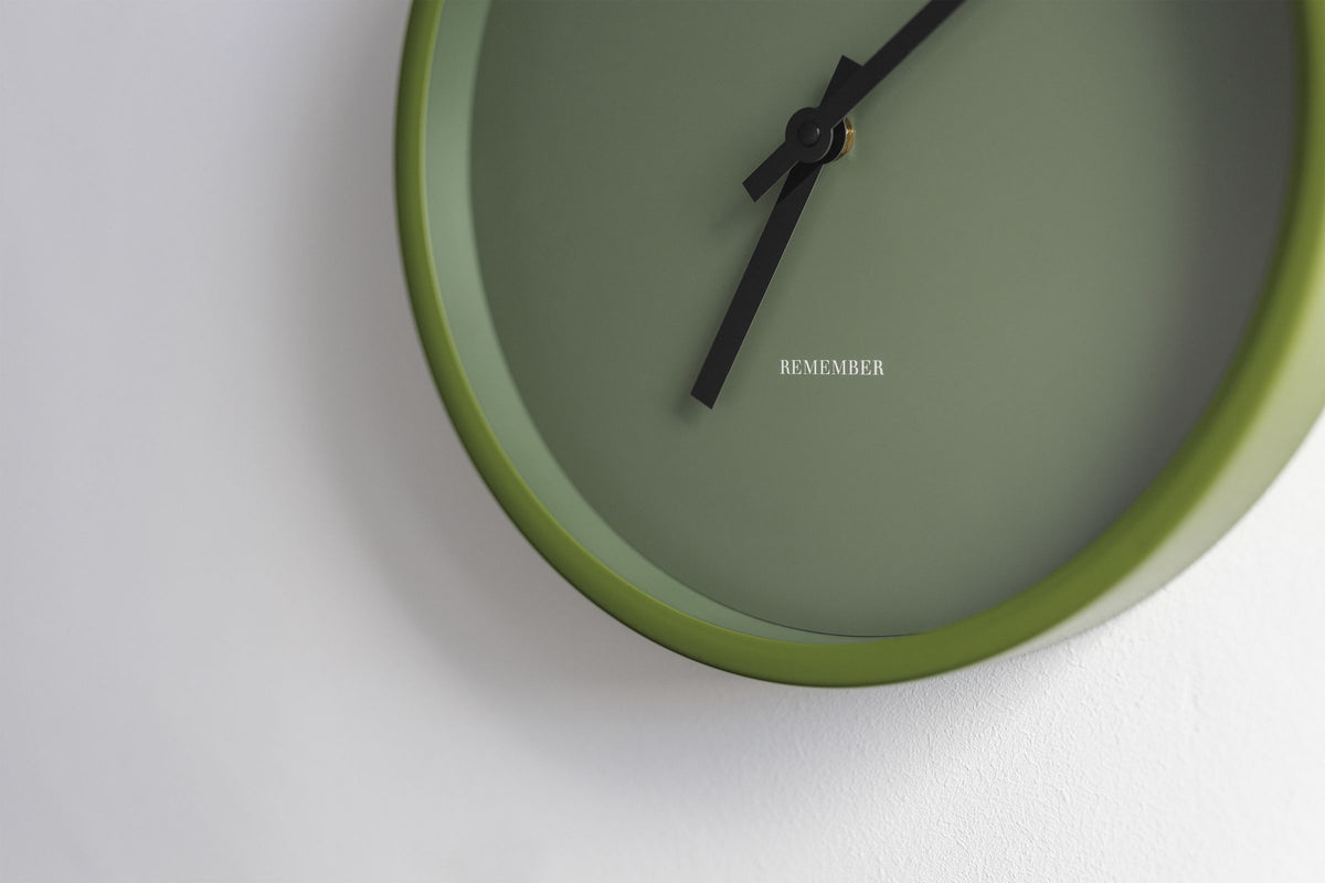 Wandklok aluminium Bos groen Ø 30 cm, geruisloos quartz-uurwerk voor woonkamer en keuken