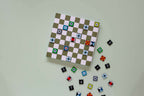 Sudoku-spel hout met gelakte speelstukken, grafisch design, 81 speelstukken en sjabloonboekje, 28 x 28 x 2,8 cm